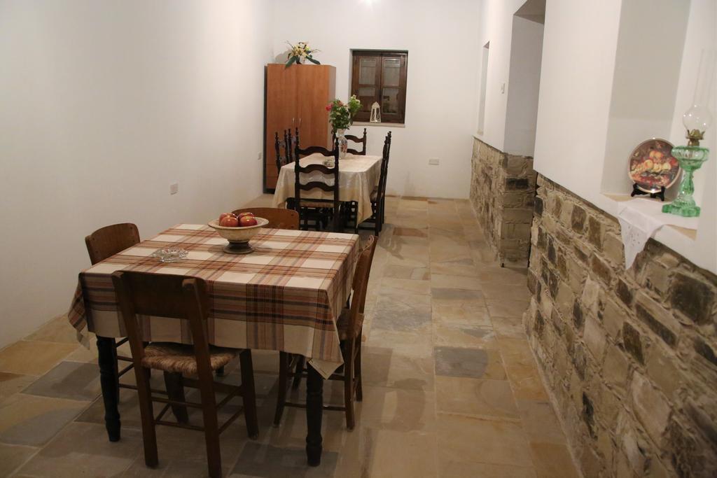 Charoullas Traditional Mansion Villa Alaminósz Kültér fotó