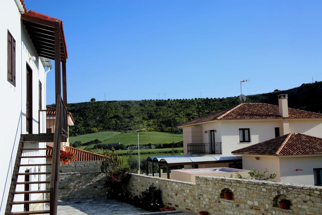 Charoullas Traditional Mansion Villa Alaminósz Kültér fotó